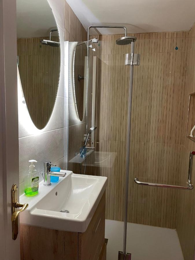 Apartment Caronte Málaga Buitenkant foto
